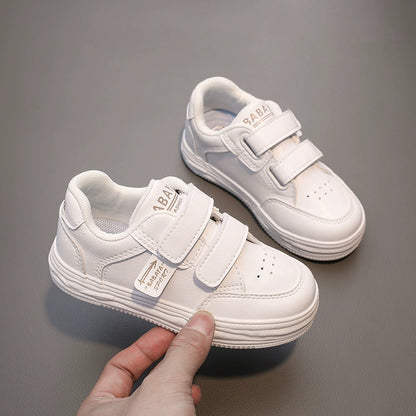 BABAYA children's small white shoes girl breathable shoes 2023 autumn new boys board shoes fashion sports shoes